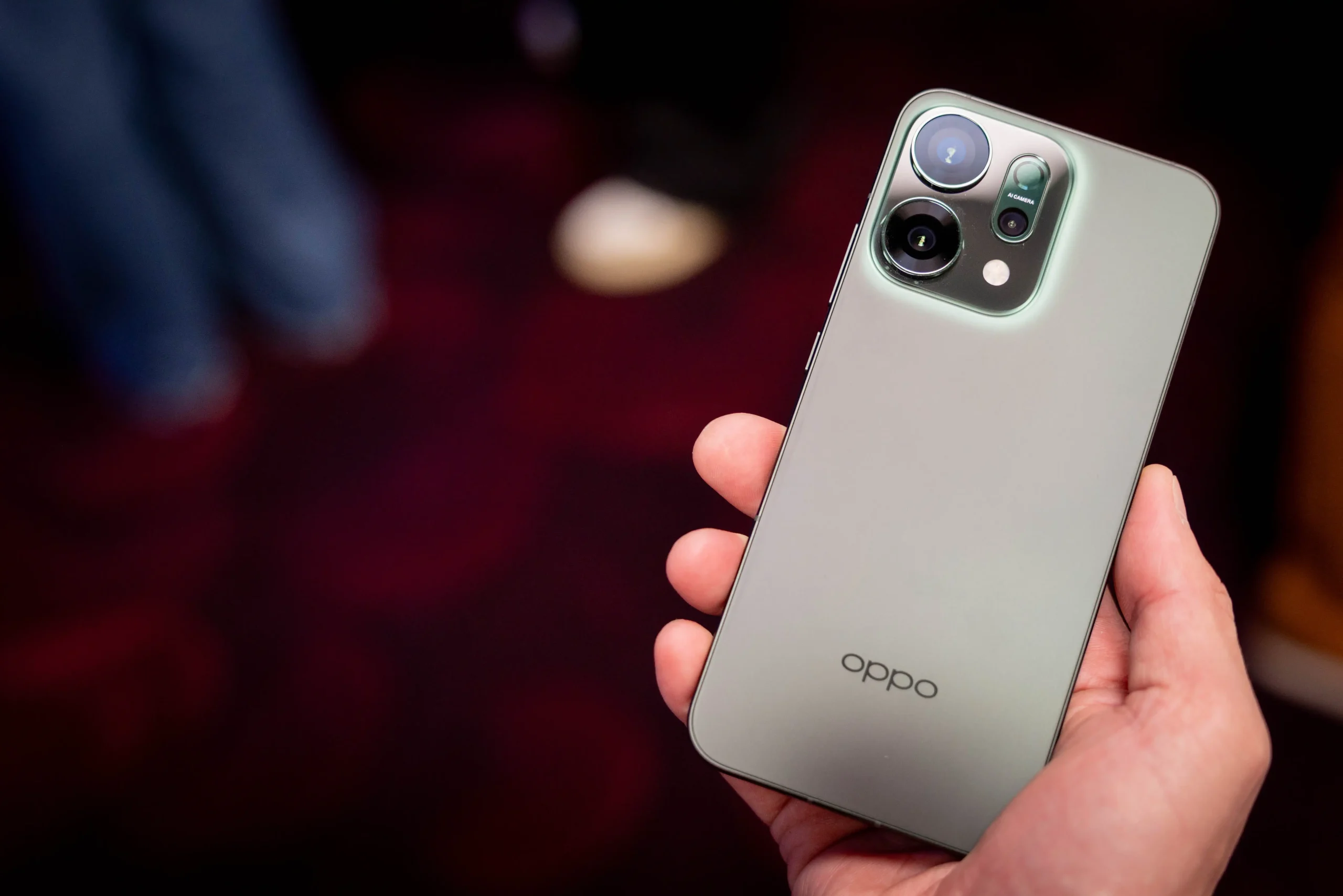 2C6A2087 scaled OPPO Reno14 系列震撼登台:AI 影像、潛望長焦、IP69 防水!輕旗艦規格、價格、上市資訊總整理 2C6A2087 scaled