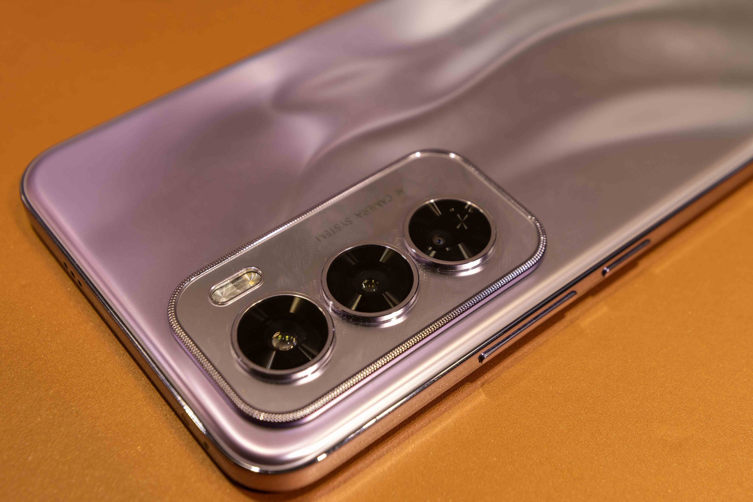2C6A9008 scaled 中階戰旗艦!OPPO Reno12 系列搭載生成式 AI 全面來襲 2C6A9008 scaled