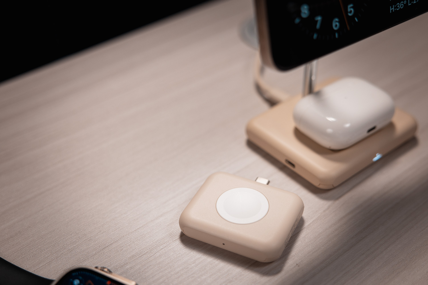 【iPhone 必看】Qi2 快充：Allite 磁吸無線座充、車用 MagSafe 2C6A9069