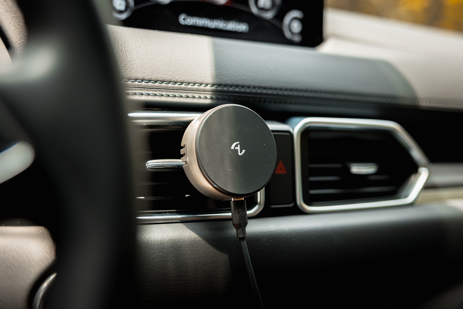 【iPhone 必看】Qi2 快充：Allite 磁吸無線座充、車用 MagSafe 2C6A9196