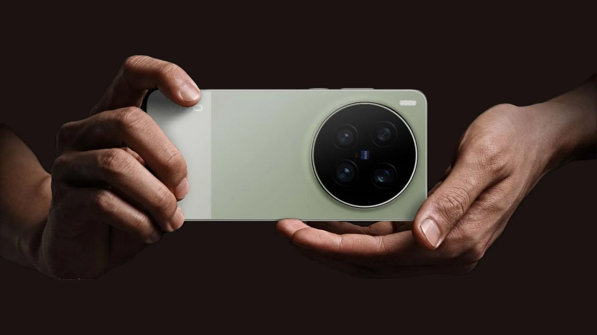 vivo X300 Ultra 正式發表！蔡司三大底主攝＋雙兩億像素 3