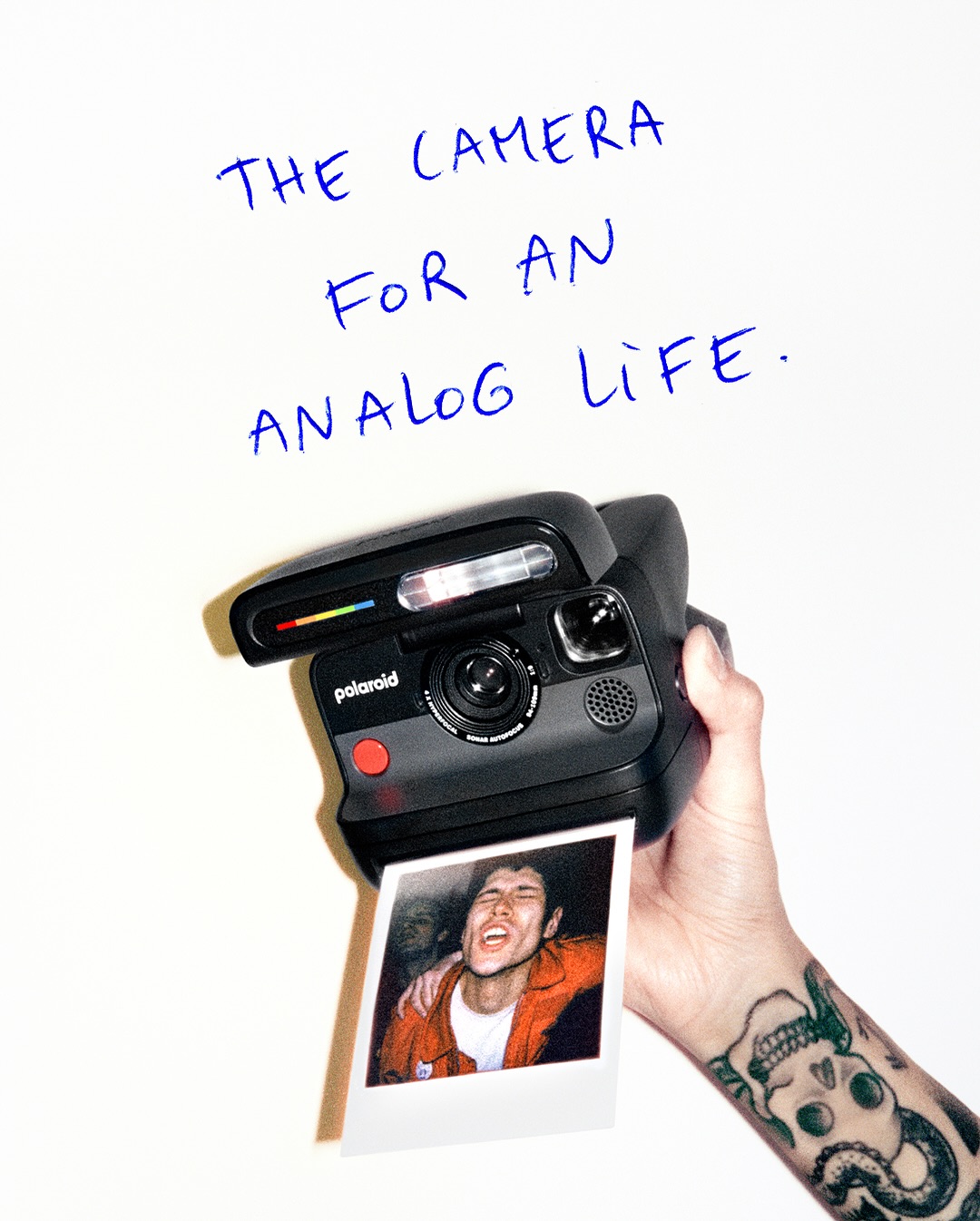 Polaroid Flip：重溫經典翻蓋設計，捕捉真實瞬間的現代拍立得 491439129 18505977394028757 3389696033177087385 n