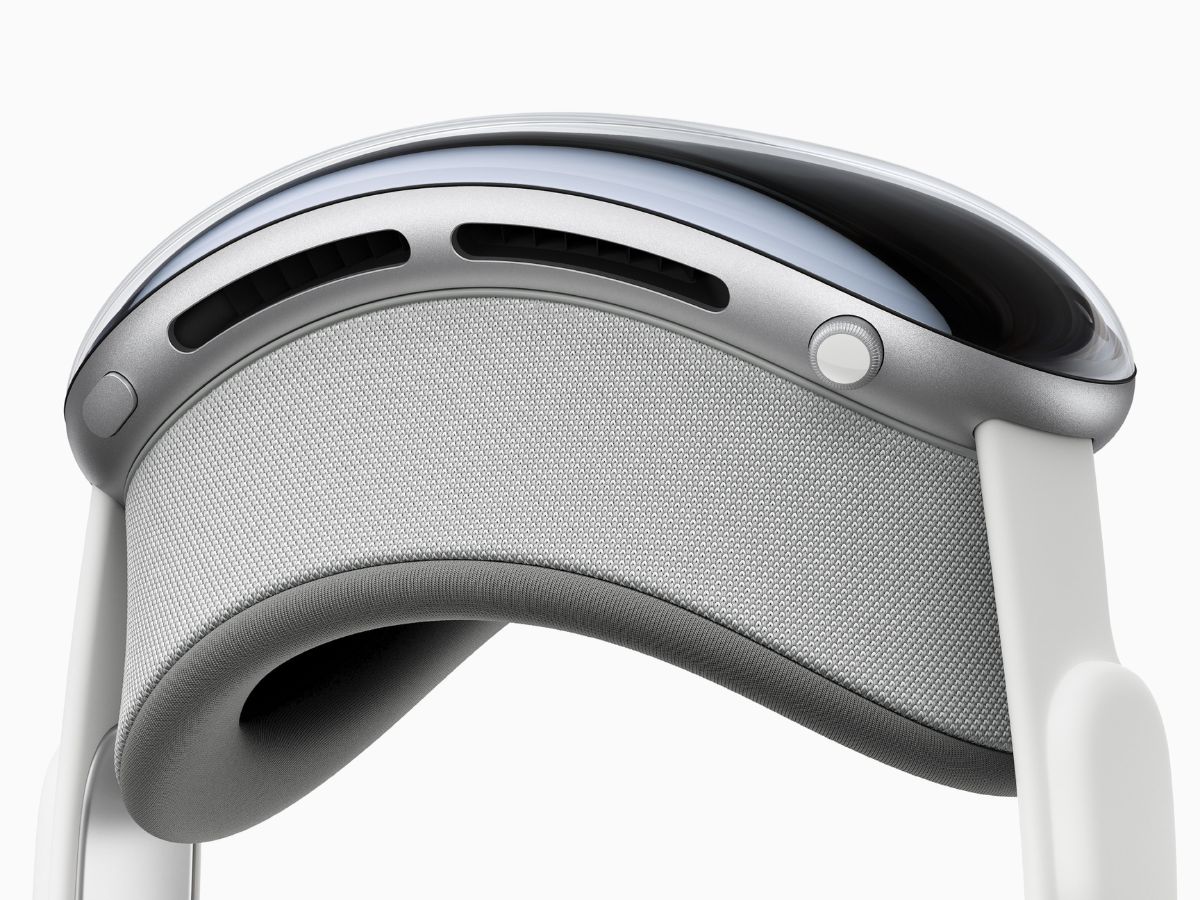 Apple Vision Pro 美國開賣及預購日期出爐！售價維持 3,499 鎂 Apple Vision Pro availability Digital Crown