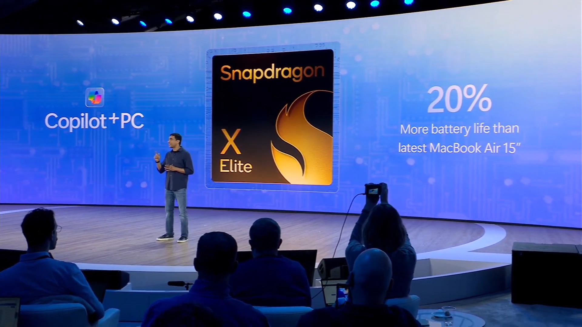 Full Keynote Introducing Copilot PCs 32 16 screenshot 搭載 Snapdragon X 系列處理器的 AI PC 登場,或是說 Copilot+ PC Full Keynote Introducing Copilot PCs 32 16 screenshot