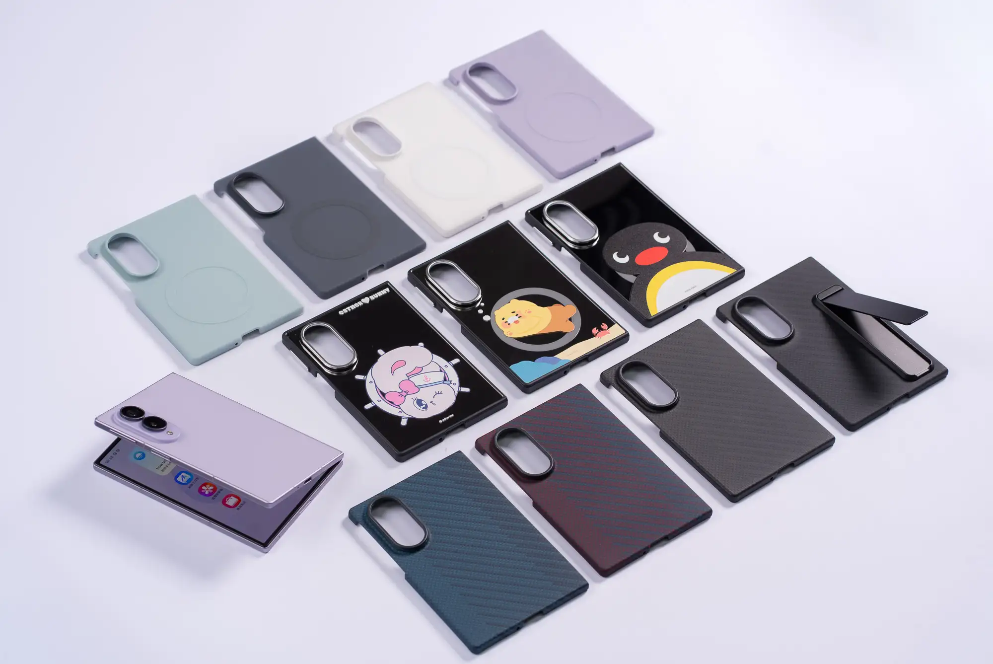 三星 Galaxy Z Fold8 Ultra、Fold8、Flip8 發表：三款摺疊新機有哪些升級？ Galaxy Z Fold8 系列提供多款風格配件
