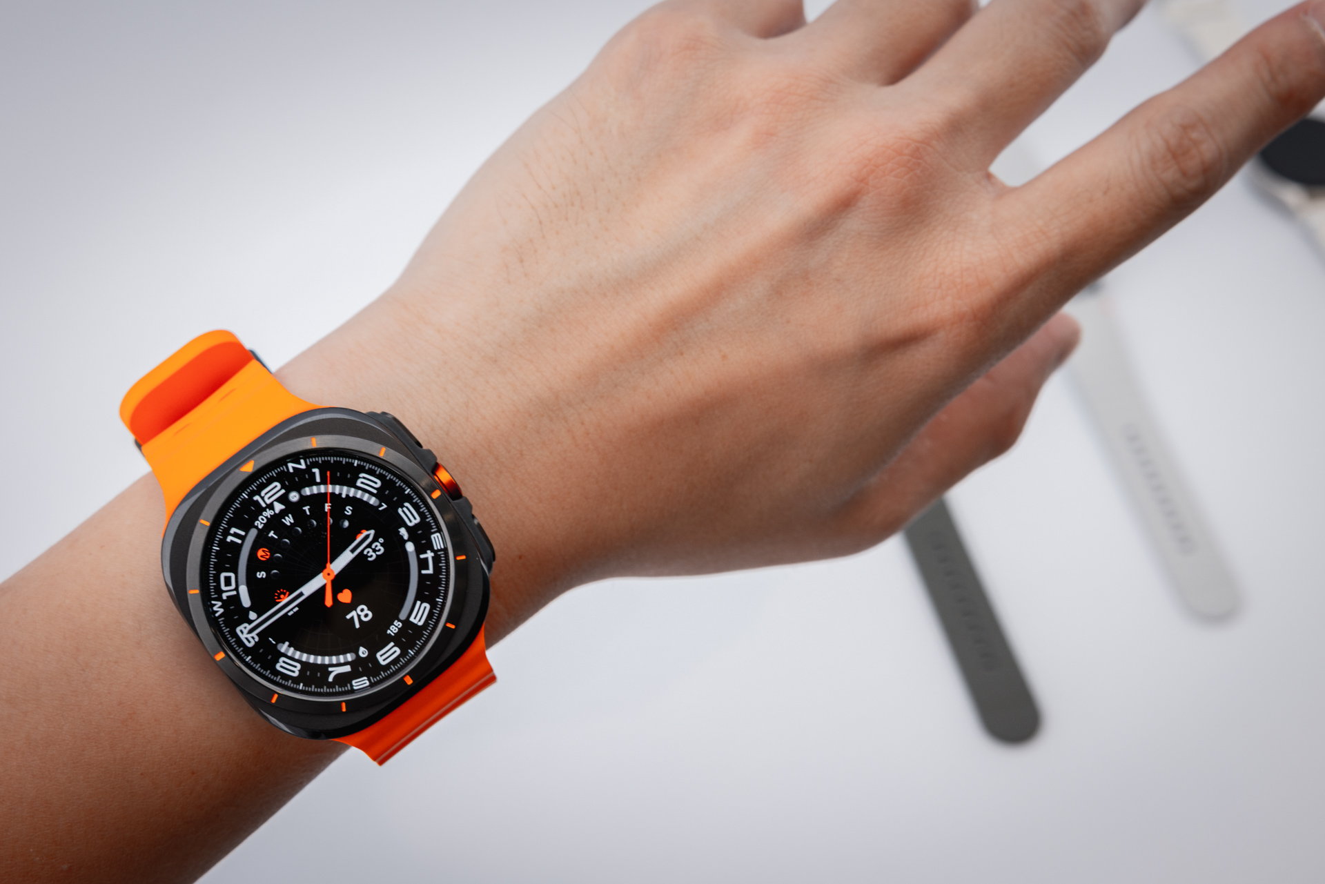 IMG 0971 大改款!三星智慧手錶 Galaxy Watch Ultra 現身、耳機 Galaxy Buds3 系列重新設計 IMG 0971