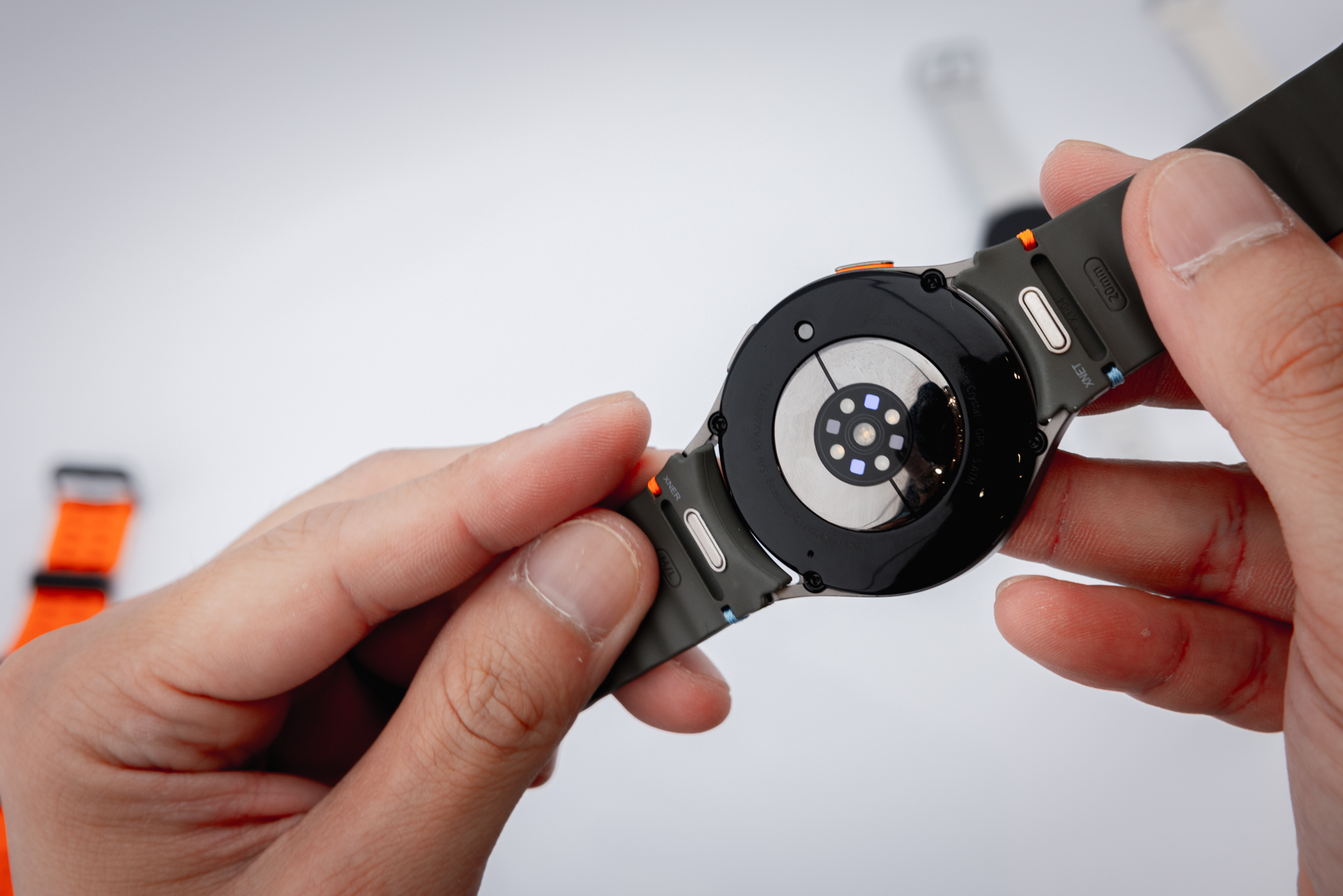 IMG 0980 大改款!三星智慧手錶 Galaxy Watch Ultra 現身、耳機 Galaxy Buds3 系列重新設計 IMG 0980