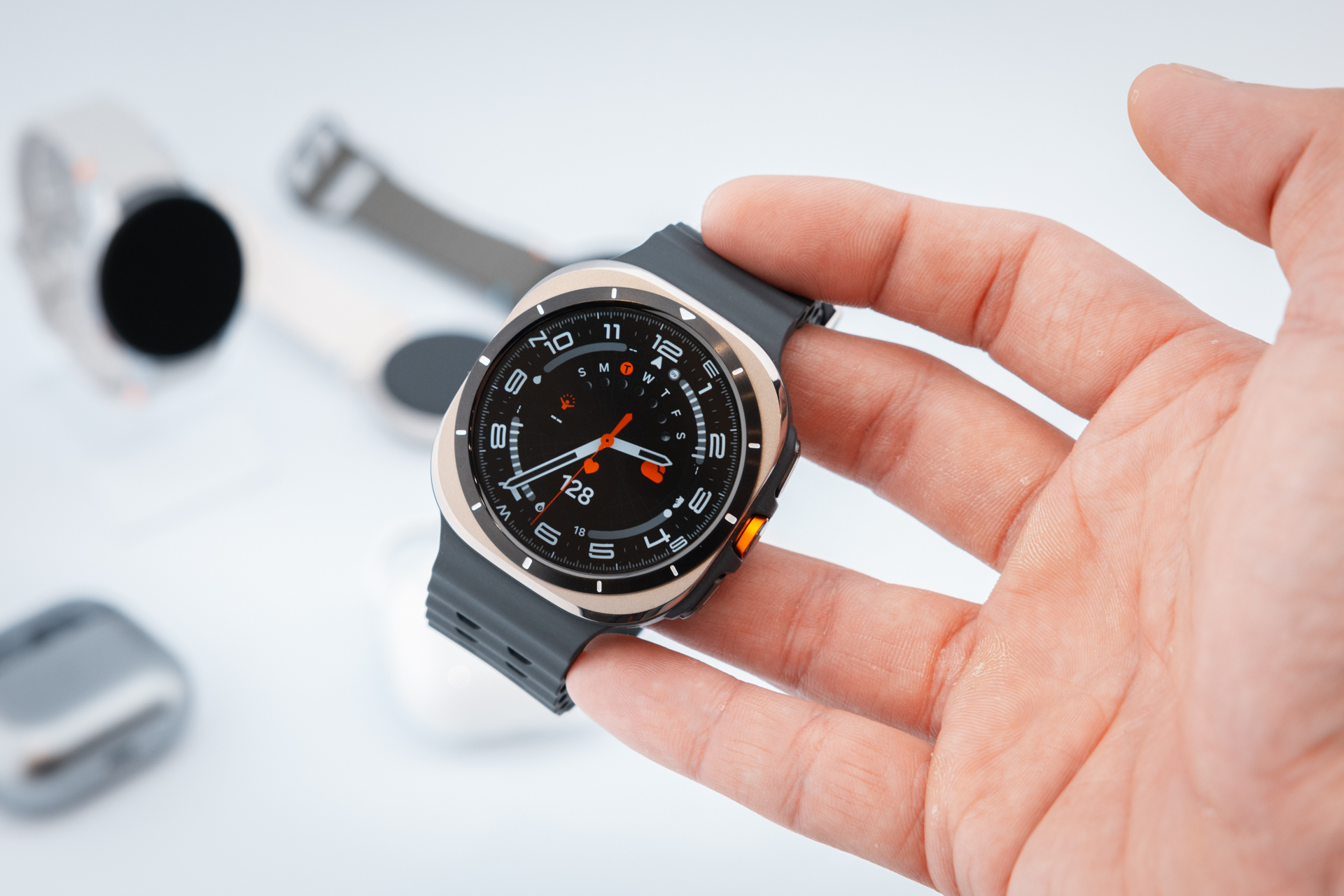 IMG 1023 大改款!三星智慧手錶 Galaxy Watch Ultra 現身、耳機 Galaxy Buds3 系列重新設計 IMG 1023