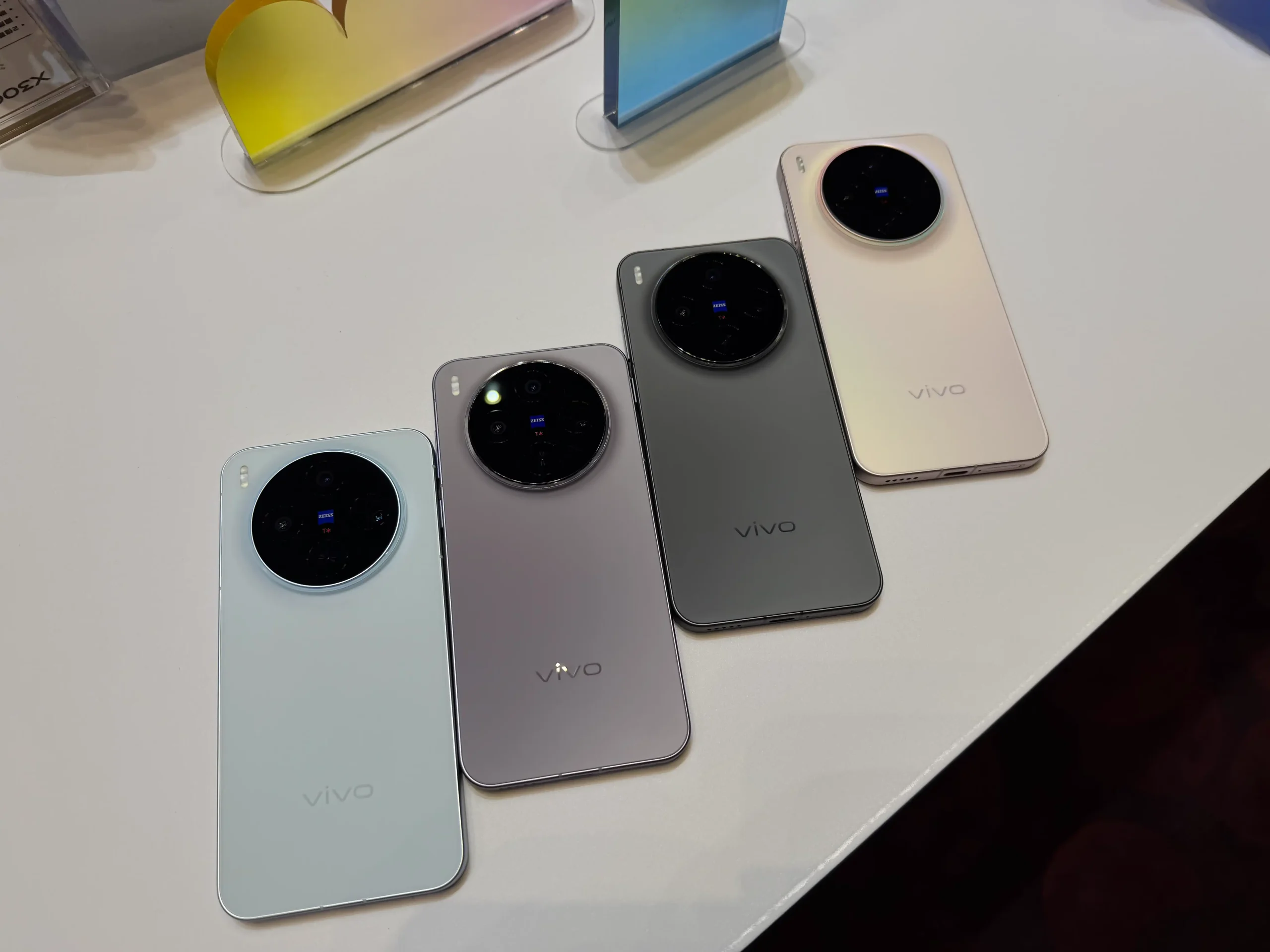 IMG 2807 scaled vivo X300 Pro / X300 台灣上市懶人包,最低入手只要千元 IMG 2807 scaled