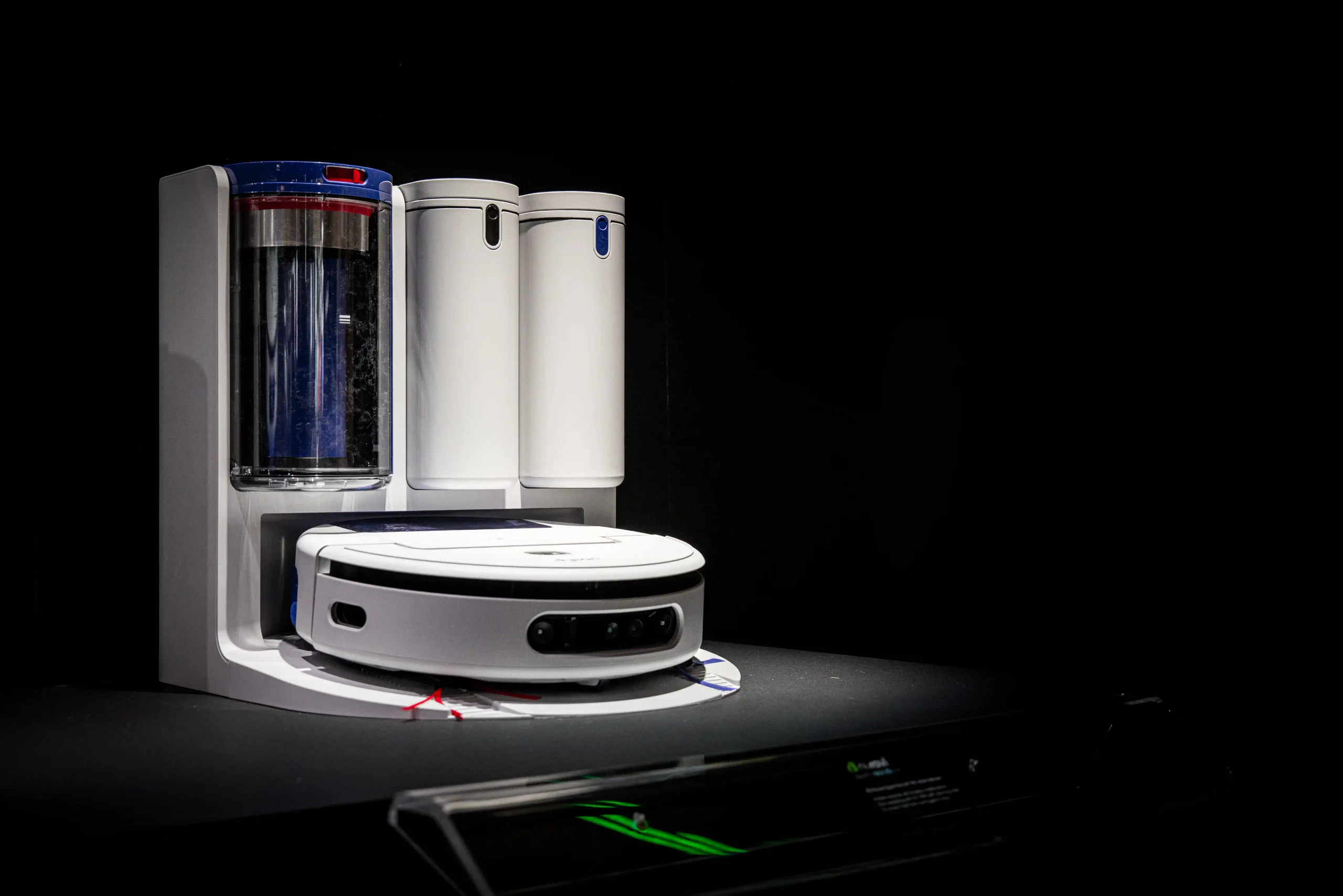IMG 5192 scaled Dyson Unveiled 2026:首款 AI 電動牙刷登場,掃拖機器人、空氣清淨機全面升級 IMG 5192 scaled