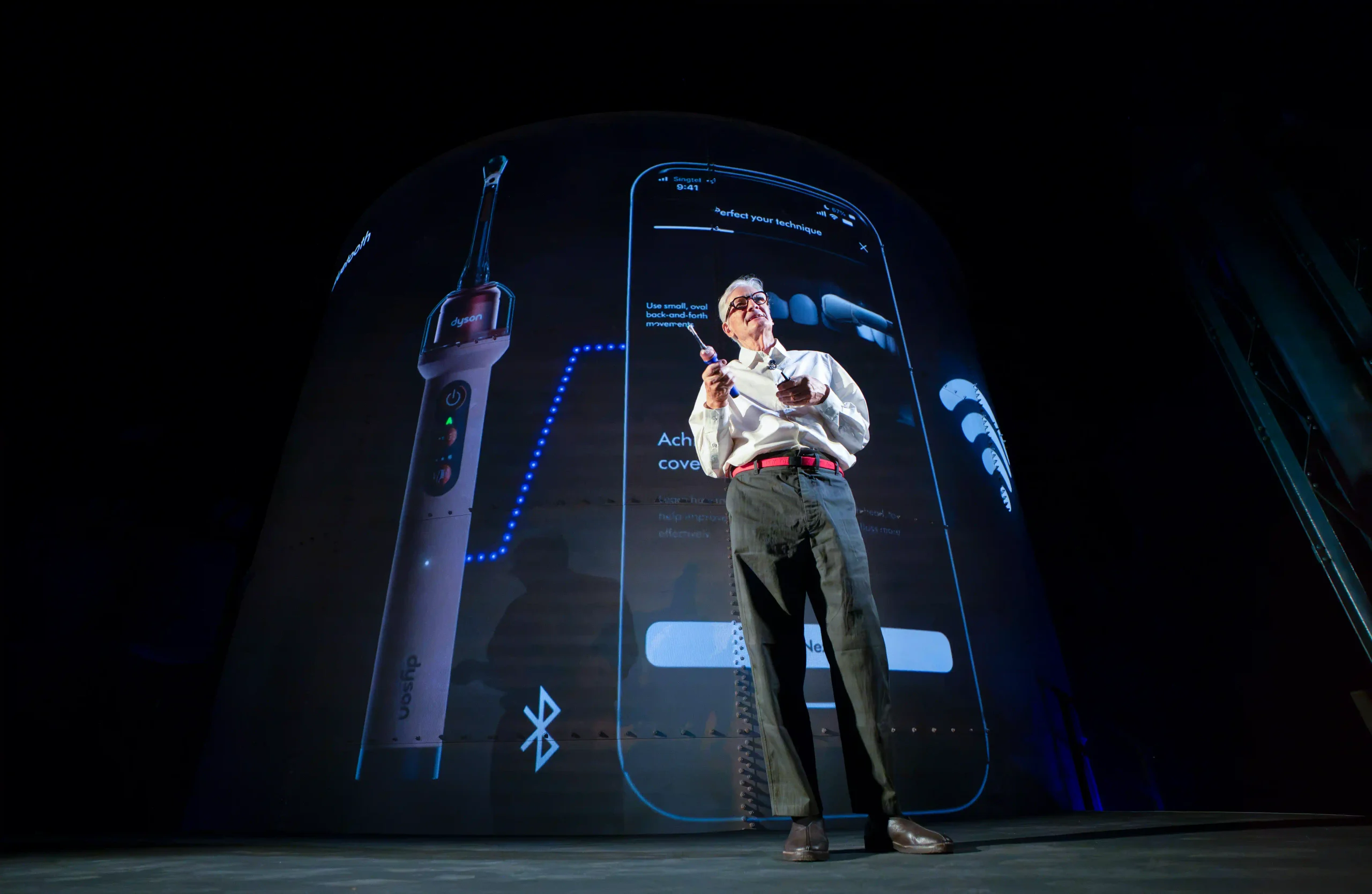 Dyson CameraJet™ 電動牙刷全球發表！首創鏡頭辨識齒縫，沖刷漱三合一登台 JD CAMERAJET SELECTS 16 scaled