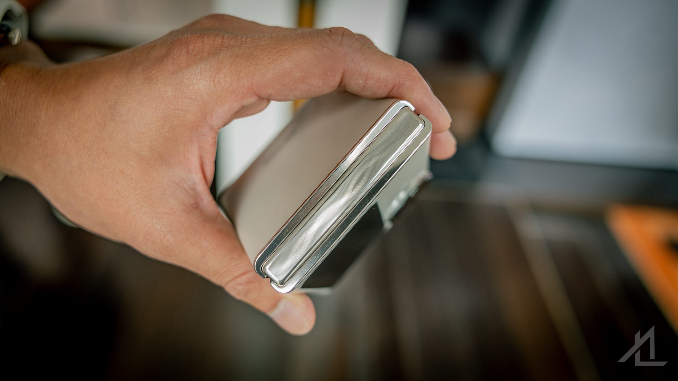 OPPO Find N3 Flip 轉軸 scaled 【新聞】台灣大摺疊手機新選摺 OPPO Find N3 / N3 Flip 登台 OPPO Find N3 Flip 轉軸 scaled