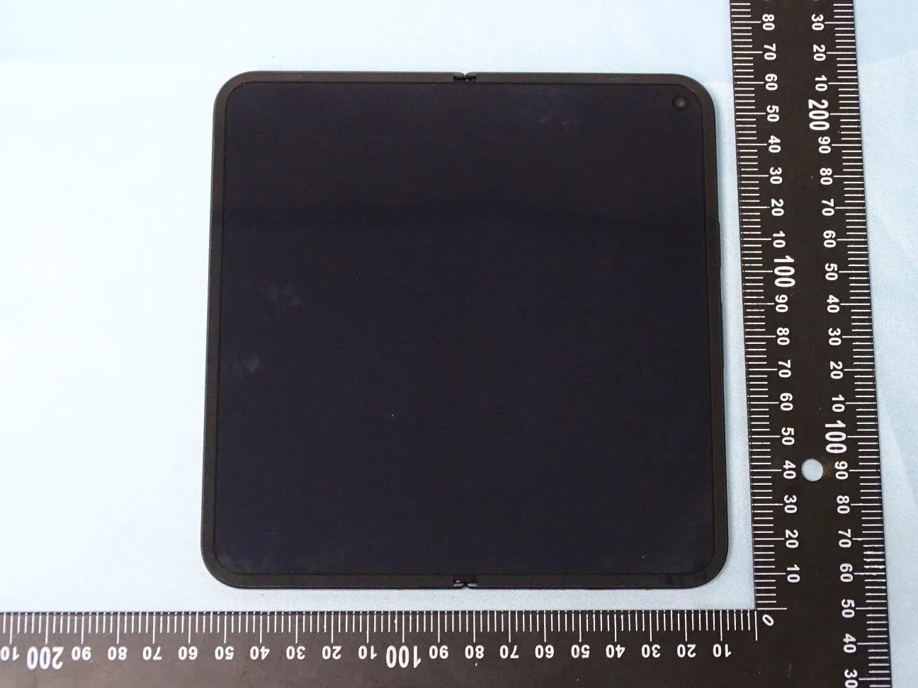 Google Pixel 9 系列傳聞更新：相機大升級、大摺 Fold 首度登台 Pixel 9 Pro Fold Photos2 004