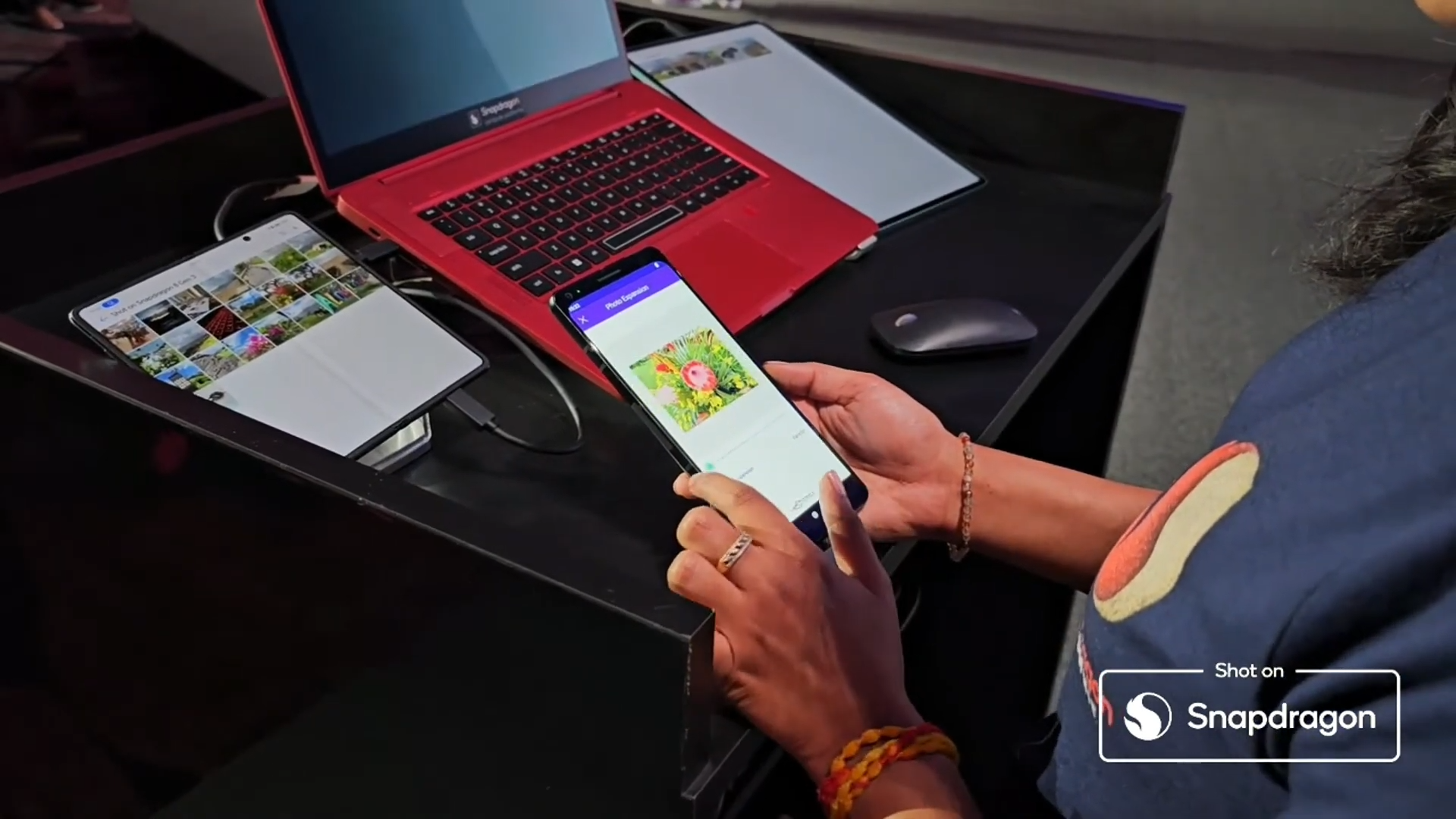 Snapdragon Summit 2023 Keynote Livestream 1 33 41 screenshot 【新聞】高通 Snapdragon Summit 2023 發表會重點整理 Snapdragon Summit 2023 Keynote Livestream 1 33 41 screenshot