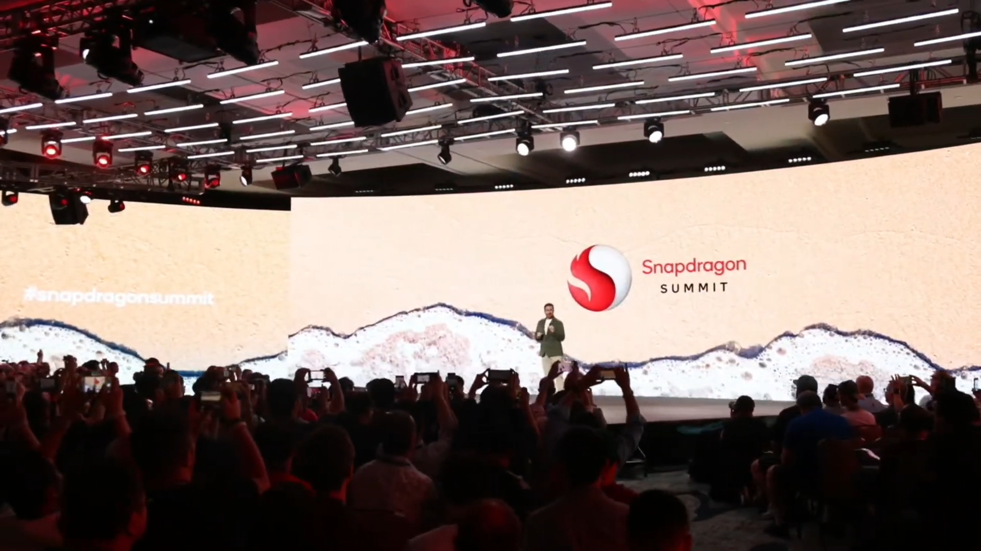 Snapdragon Summit 2023 Keynote Livestream 3 57 screenshot 【新聞】高通 Snapdragon Summit 2023 發表會重點整理 Snapdragon Summit 2023 Keynote Livestream 3 57 screenshot