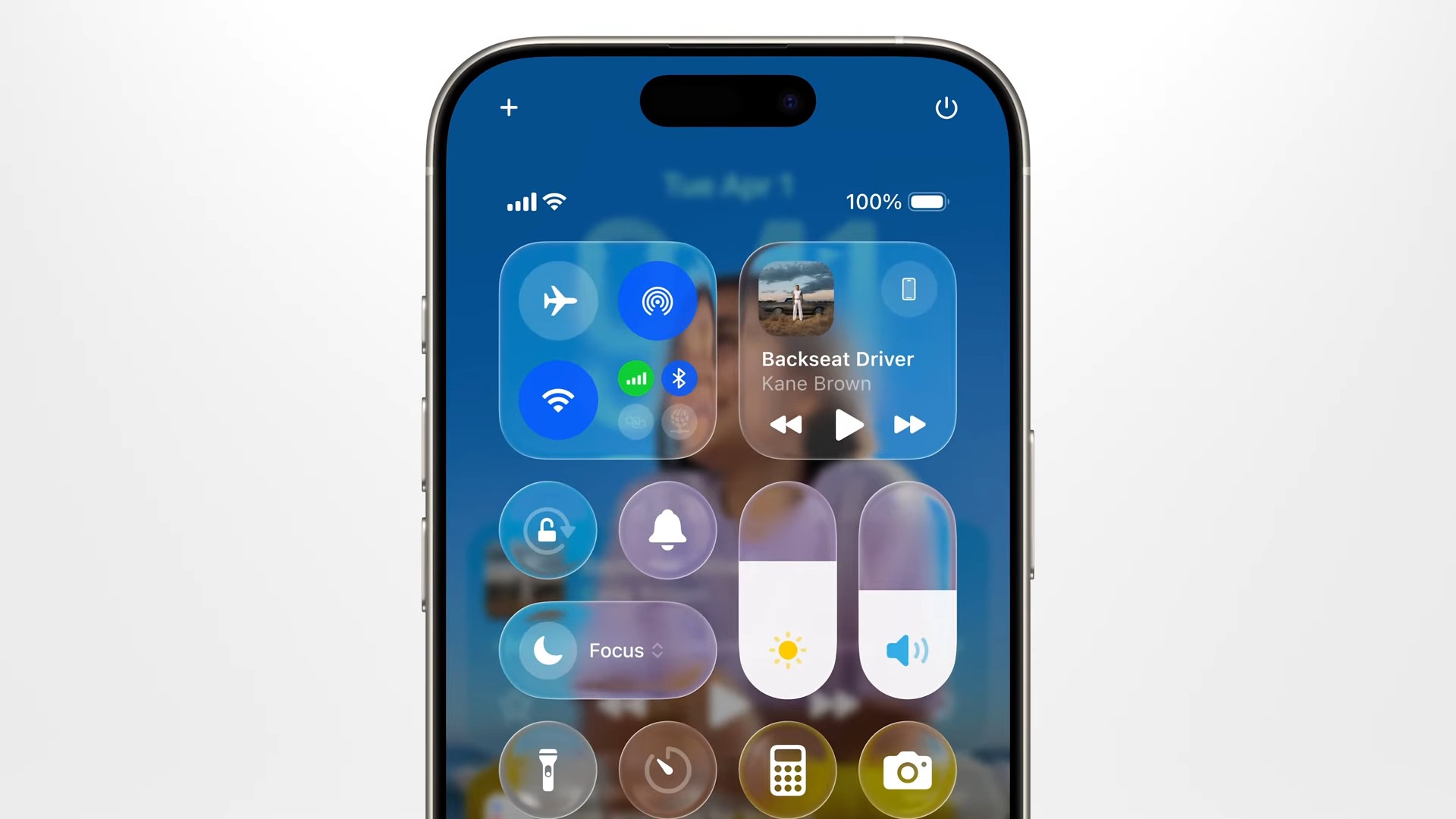 【WWDC 2025】設計和命名規則都改了，那 Apple Intelligence 呢？ WWDC 2025 — June 9 Apple 11 47 screenshot