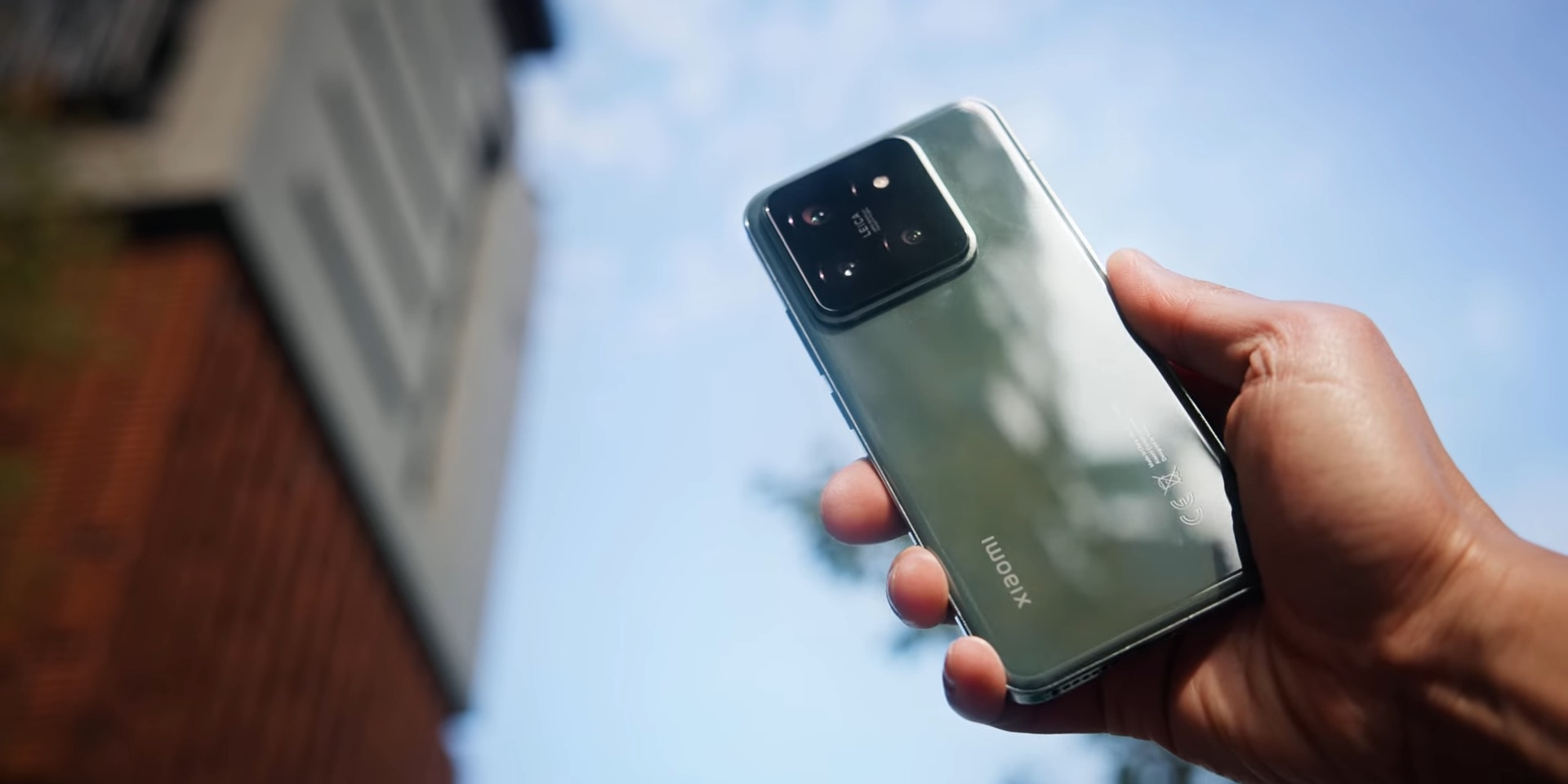 【評測】Xiaomi 14 系列 & Xiaomi 14 Ultra 實際使用心得分享 Xiaomi 14 系列 ｜Ultra｜市場上最高 CP 值的手機？相機太好玩了！ 12 56 screenshot