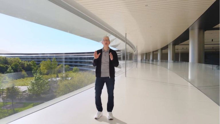 apple let loose tim cook M4 OLED iPad Pro 來了!還有 13 吋 iPad Air 和 Apple Pencil Pro apple let loose tim cook
