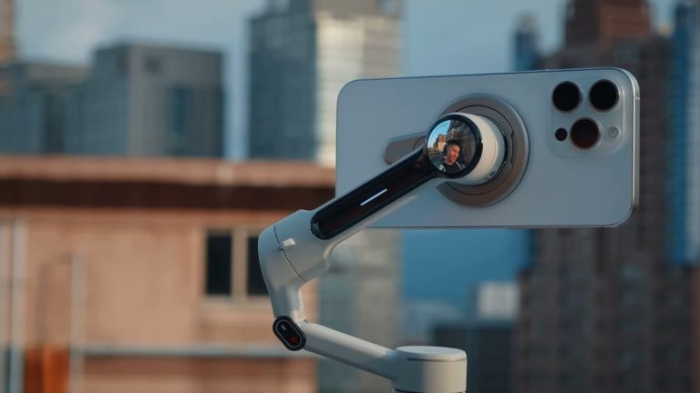 insta360 flow 2 pro review feat img Insta360 Flow 2 Pro 手機穩定器適合你嗎? insta360 flow 2 pro review feat img