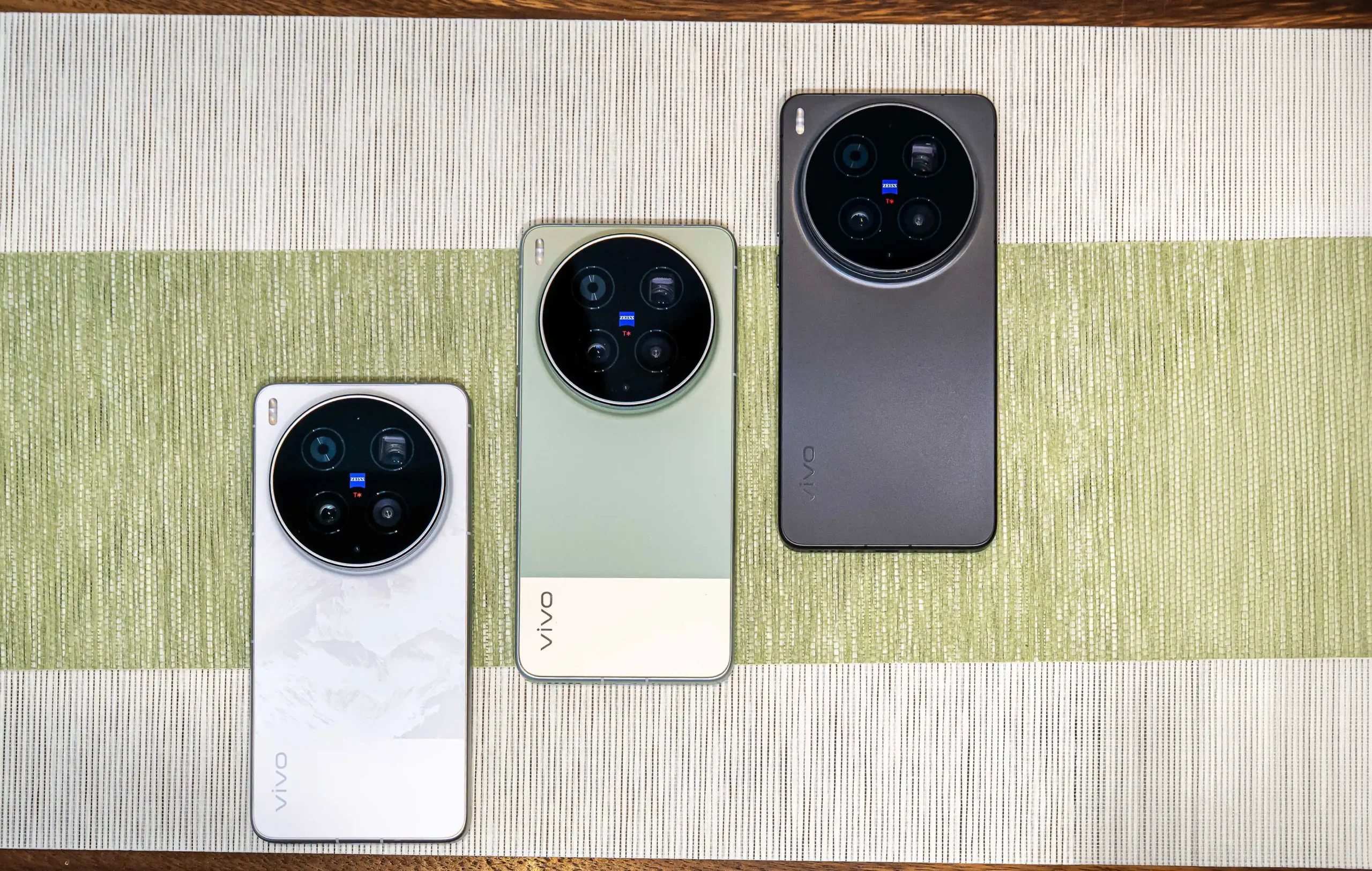 vivo X300 Ultra 正式發表！蔡司三大底主攝＋雙兩億像素 【vivo新聞照片04】vivo X300 Ultra scaled