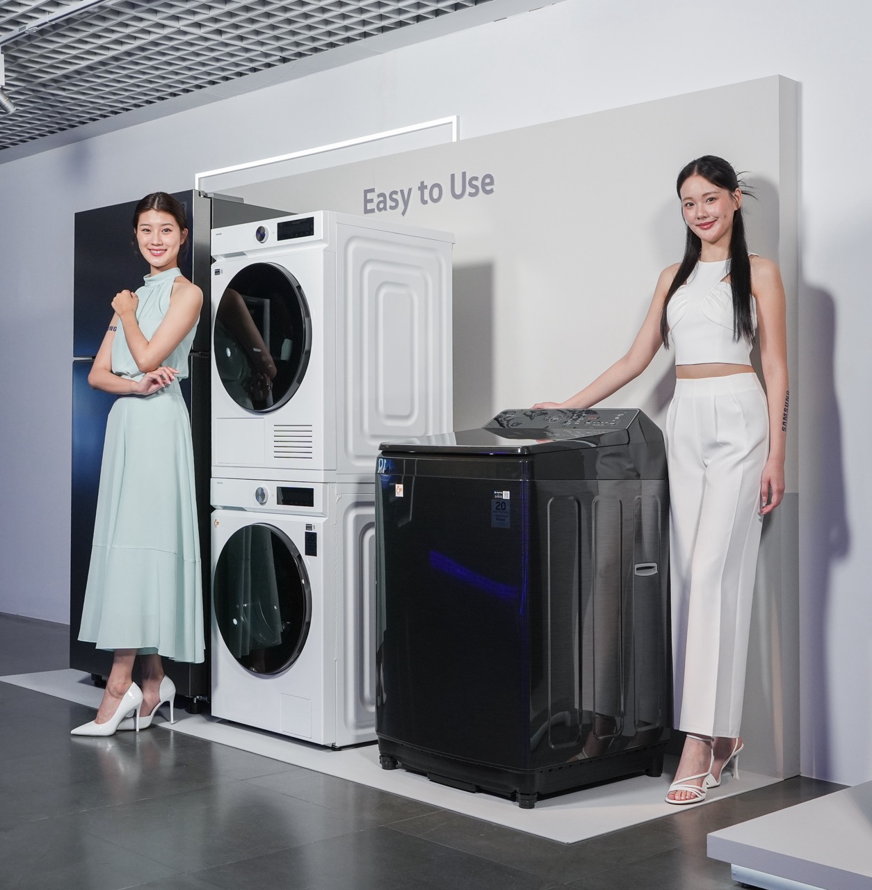 三星智慧家電全面升級！AI Home 打造更便利的居家生活 大【新聞圖片17】三星持續以 AI 科技驅動洗衣體驗革新，透過AI功能不斷提升衣物護理效率及便利性