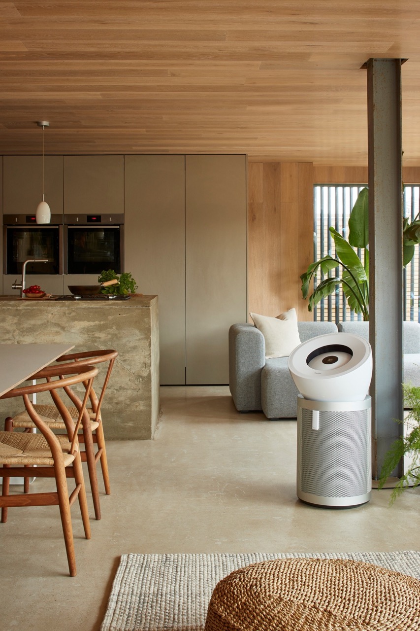 Dyson 推出全新 BP02 空氣清淨機，與 BP03、BP04 差在這 大圖三、Dyson Purifier BigQuiet強效極靜空氣清淨機系列不僅提供最強勁的風流吹送，更透過獨特的設計有感降噪，就算夜晚開啟也能保持寧靜。