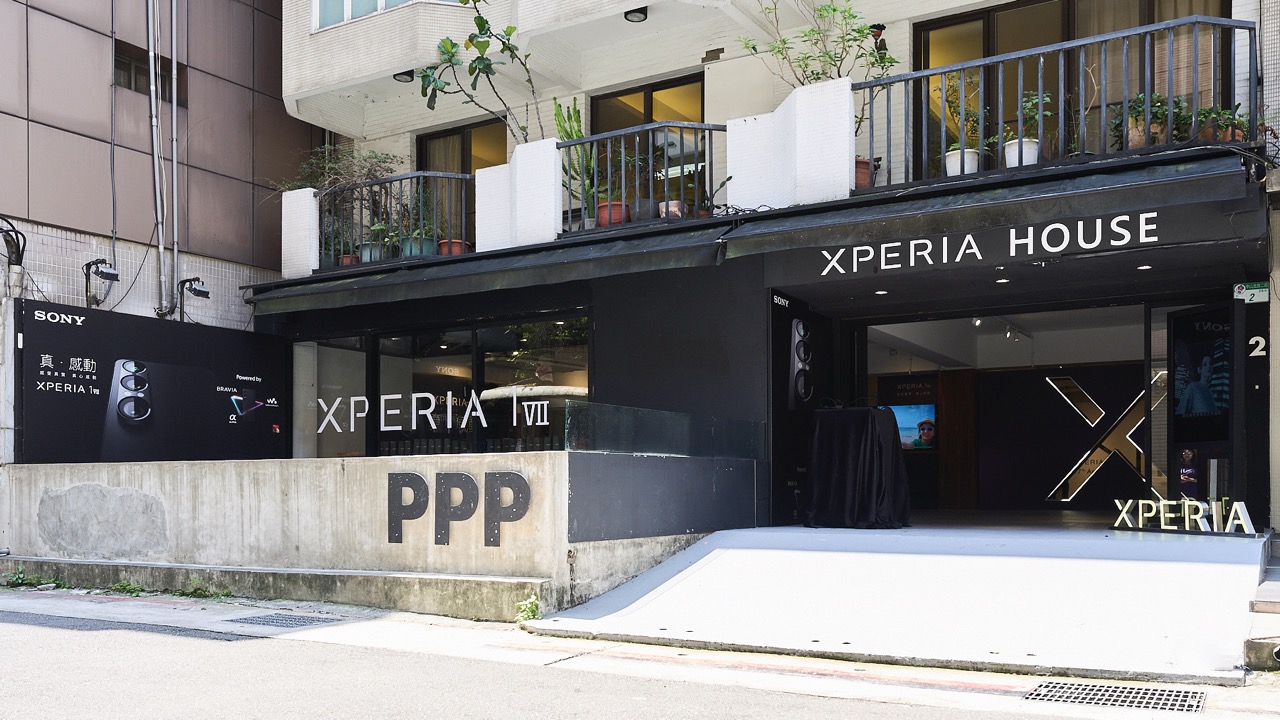 Sony Xperia 1 VII 發表：AI 加持，影像、音效與顯示體驗全面升級 大圖說二、歡慶Xperia登台17週年，Sony打造期間限定「Xperia House 真．感動體驗空間」，邀請索粉搶先體驗Xperia 1 VII最新功能與經典紫色回歸，同步規劃週年限定活動與索粉一起同樂！